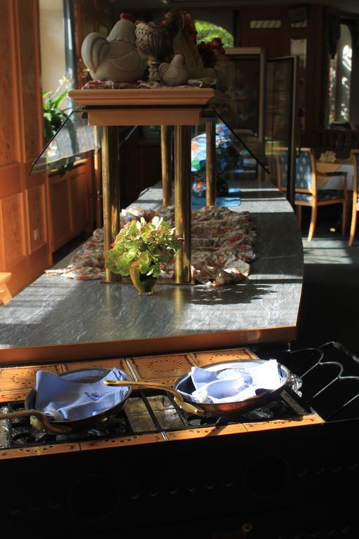 Hotel Und Restaurant Waldschloesschen Crivitz Екстер'єр фото